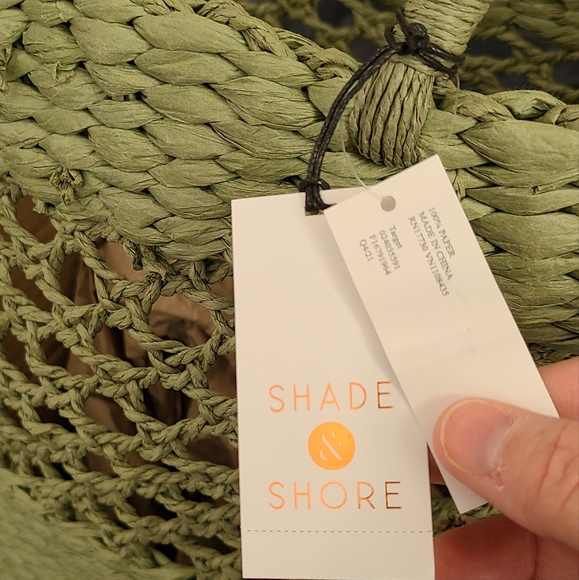 Straw Tote Handbag - Shade & Shore 2 Color Choices - Picture 13 of 13